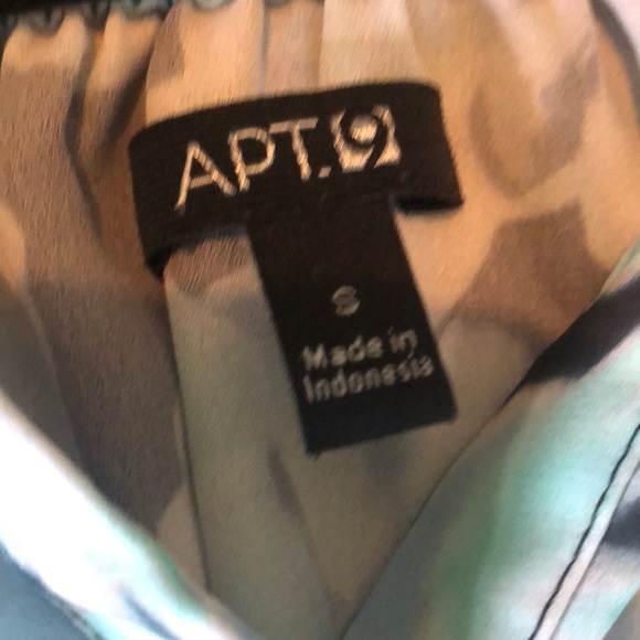 blouse APT.9 size S - Picture 2 of 3